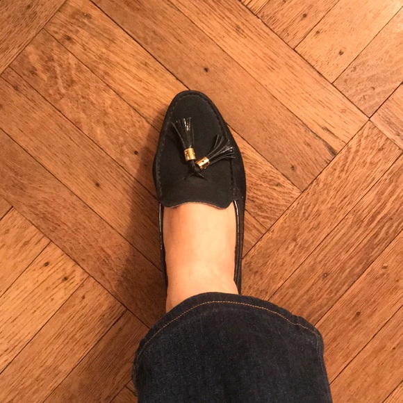 Beautiful Velvet and Leather Moccasins - Picture 2 of 5